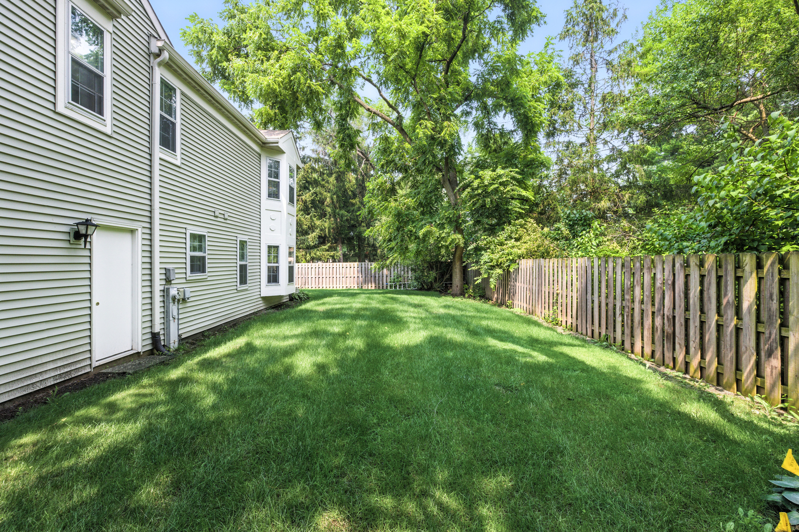 2S749 Grove Lane, Warrenville, IL 60555