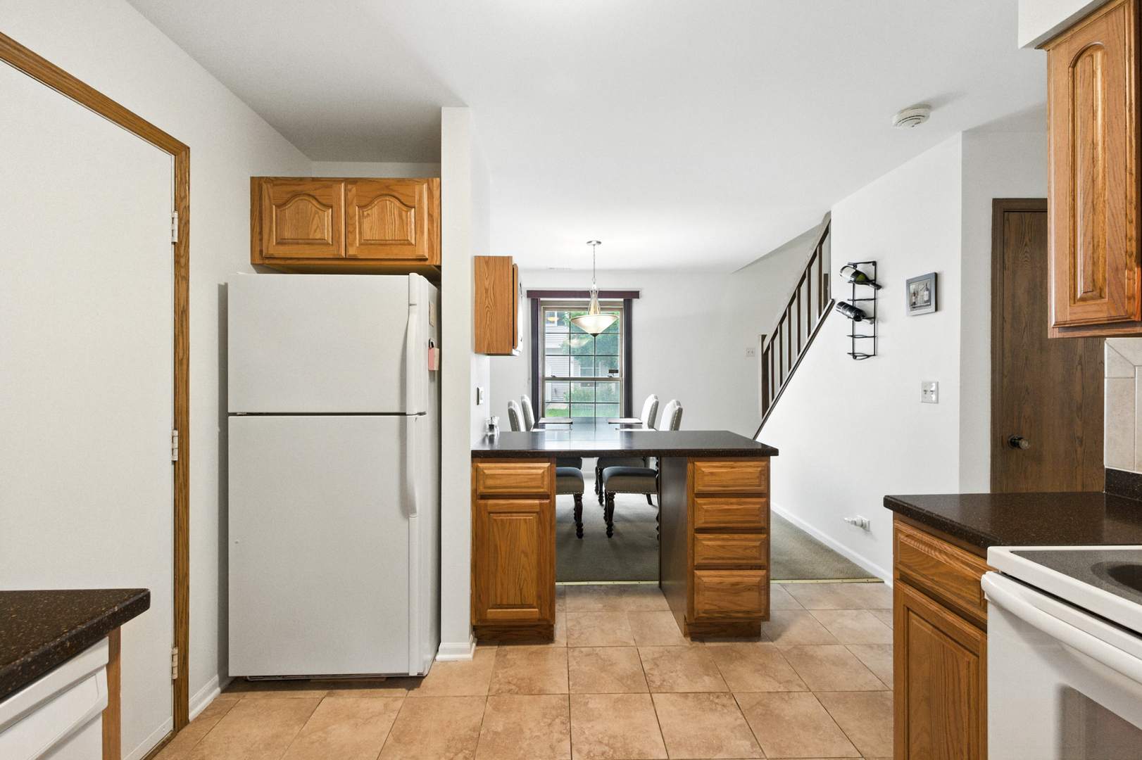 2S749 Grove Lane, Warrenville, IL 60555