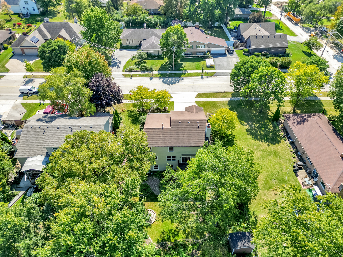 4176 Blackstone Avenue, Gurnee, IL 60031