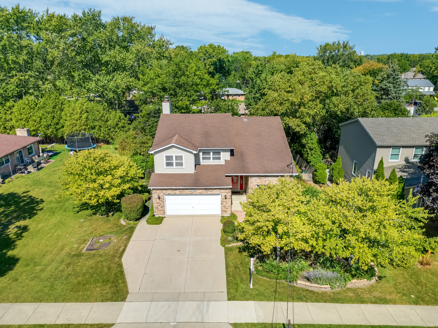 4176 Blackstone Avenue, Gurnee, IL 60031