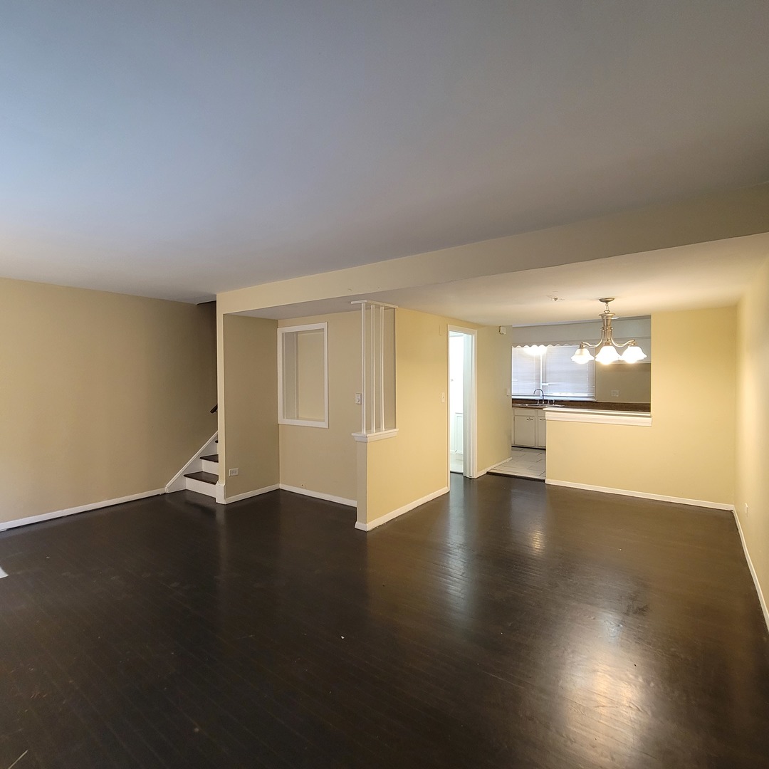 2110 Hebron Avenue #2110, Zion, IL 60099