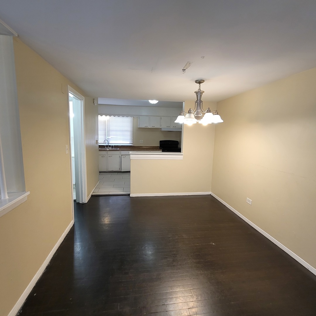 2110 Hebron Avenue #2110, Zion, IL 60099