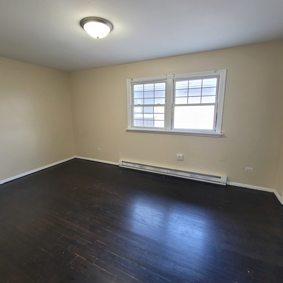 2110 Hebron Avenue #2110, Zion, IL 60099