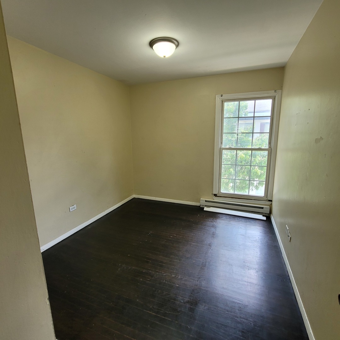 2110 Hebron Avenue #2110, Zion, IL 60099