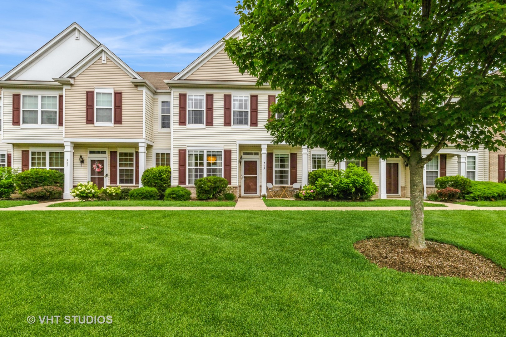 543 Topeka Drive, Grayslake, IL 60030