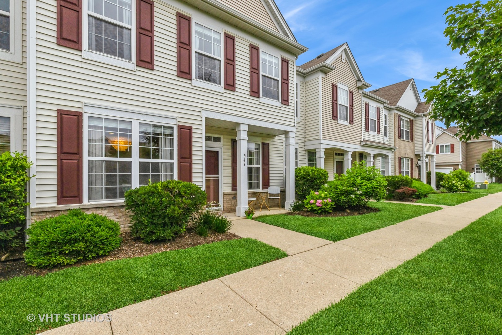 543 Topeka Drive, Grayslake, IL 60030