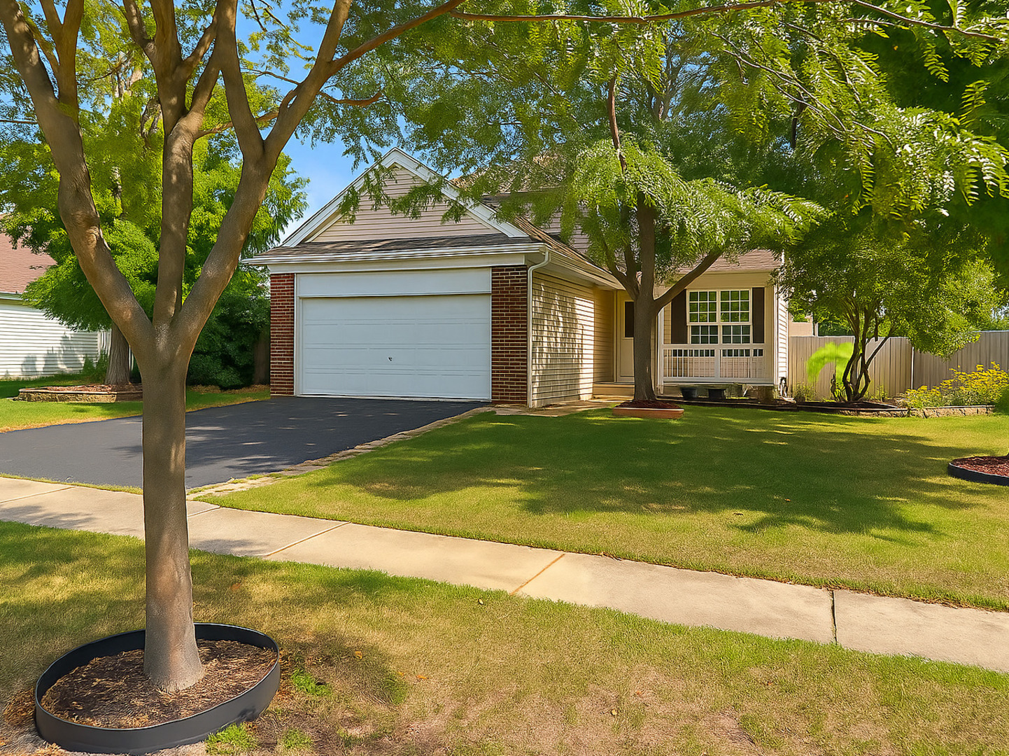 424 Grape Vine Trail, Oswego, IL 60543