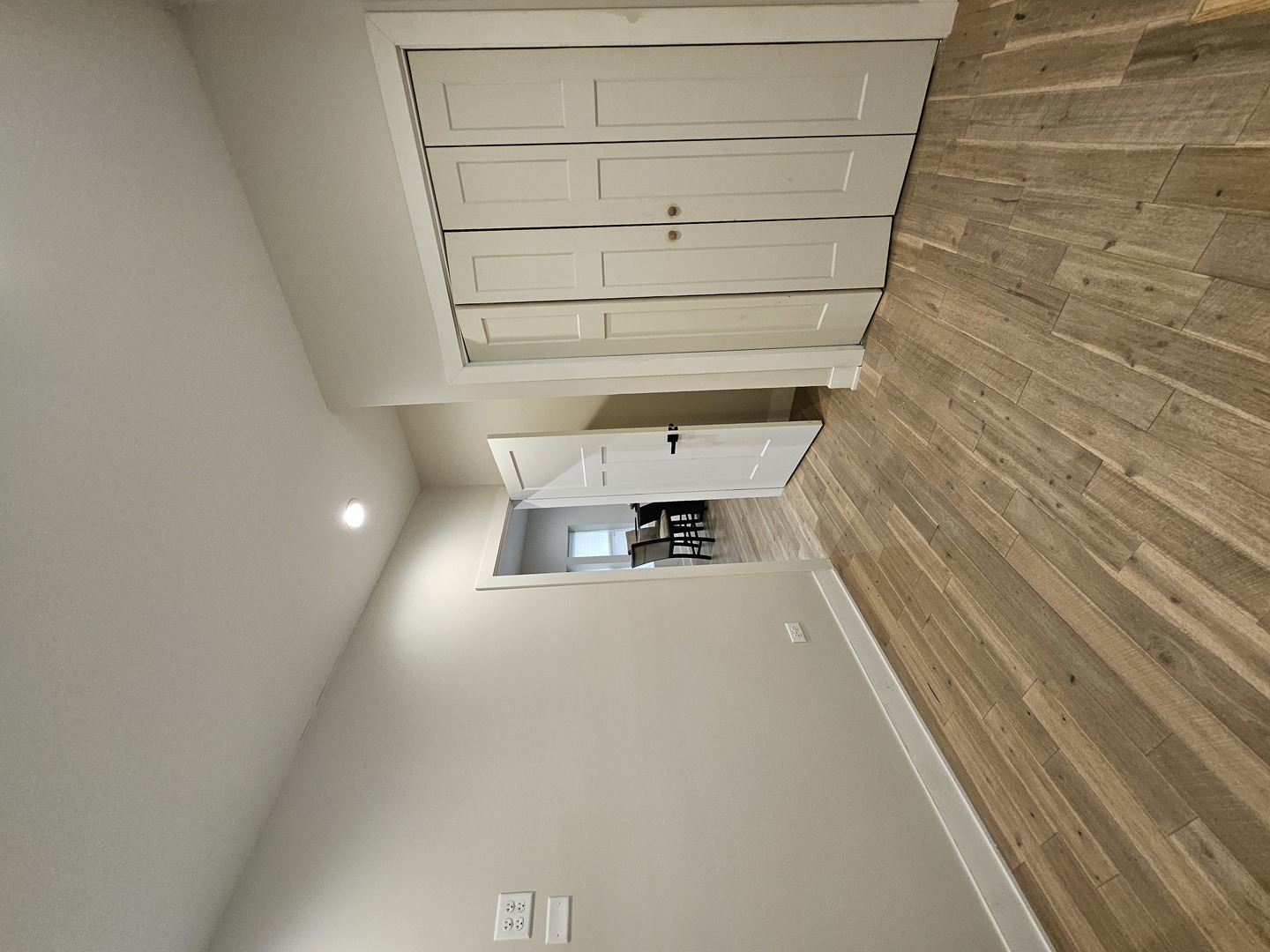 2035 S 11th Avenue, Maywood, IL 60153