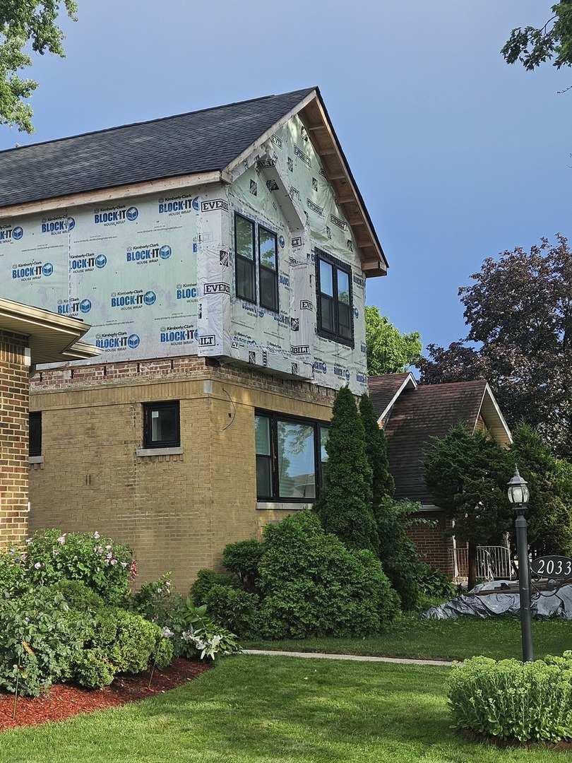 2035 S 11th Avenue, Maywood, IL 60153