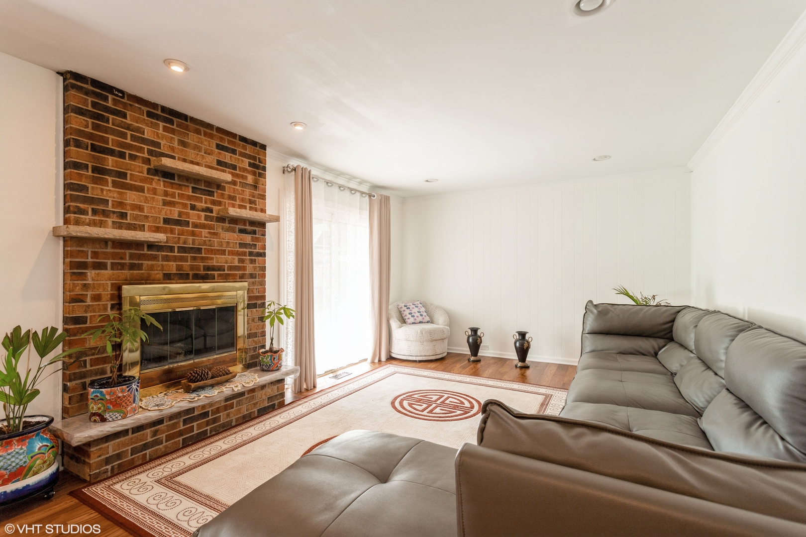 5S671 Buttonwood Court, Naperville, IL 60540