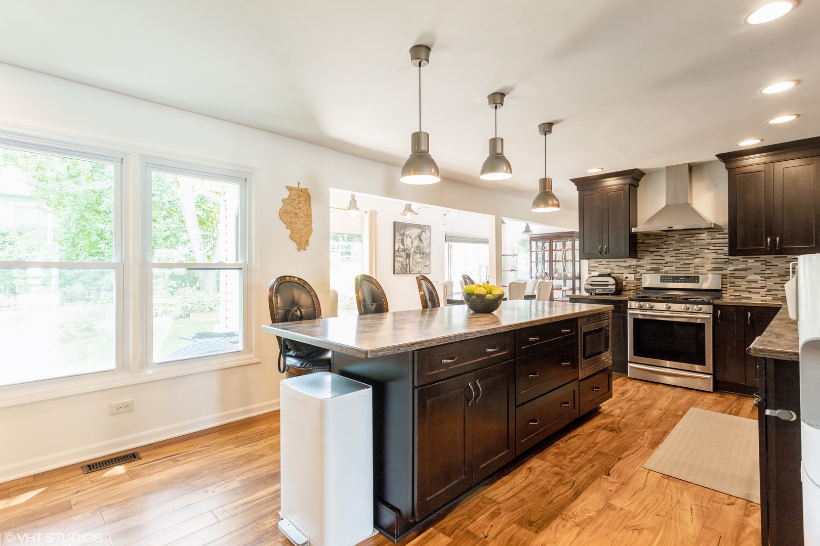 5S671 Buttonwood Court, Naperville, IL 60540