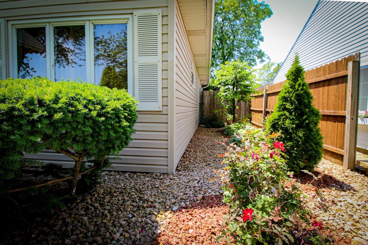 17130 Park Avenue, Lansing, IL 60438