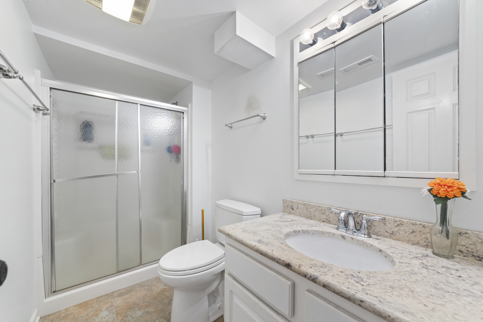 514 N Fulton Avenue, Villa Park, IL 60181