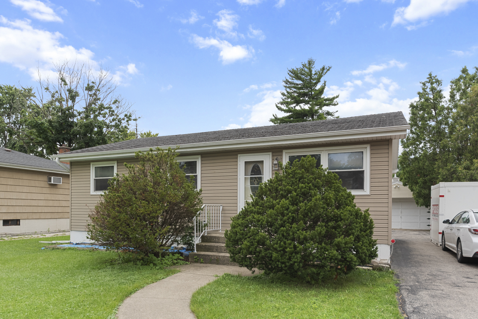514 N Fulton Avenue, Villa Park, IL 60181