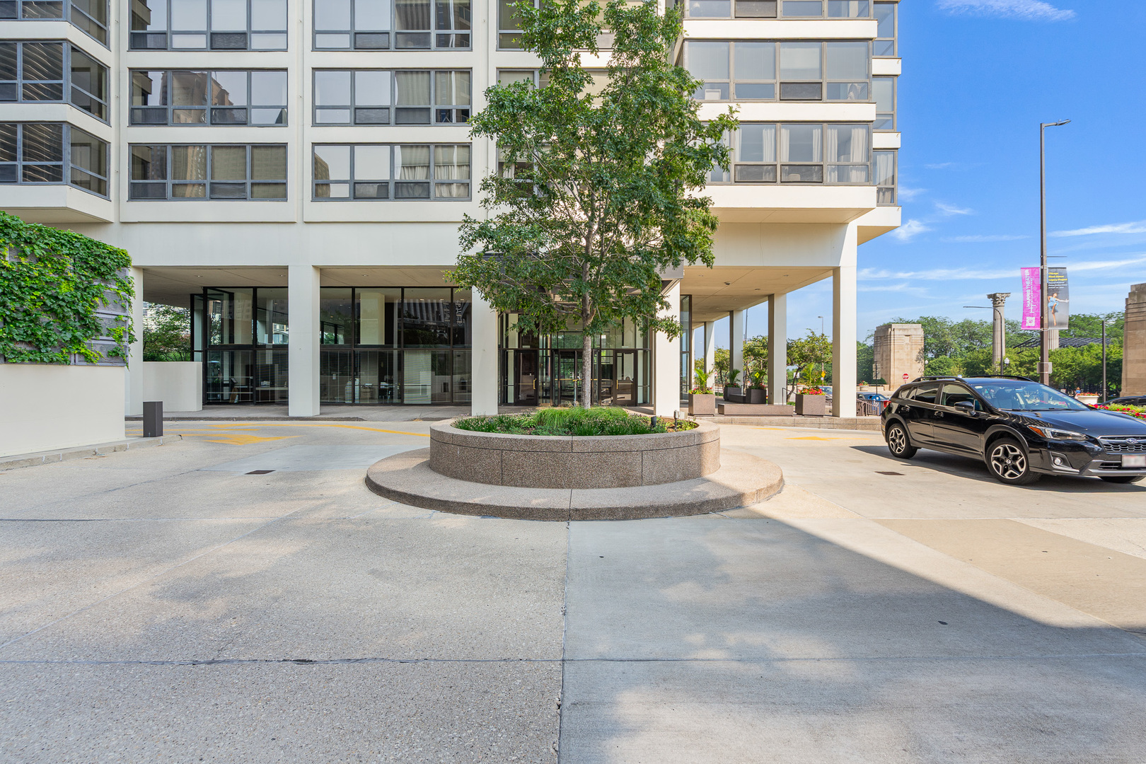 360 E RANDOLPH Street #503, Chicago, IL 60601