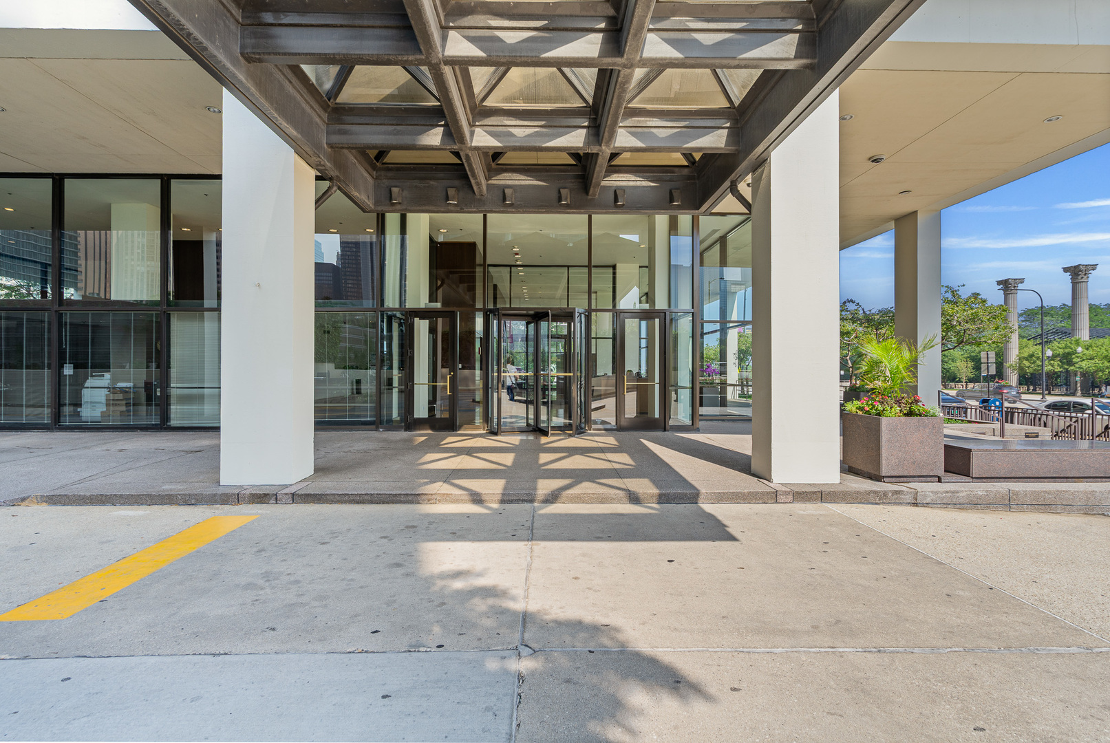 360 E RANDOLPH Street #503, Chicago, IL 60601