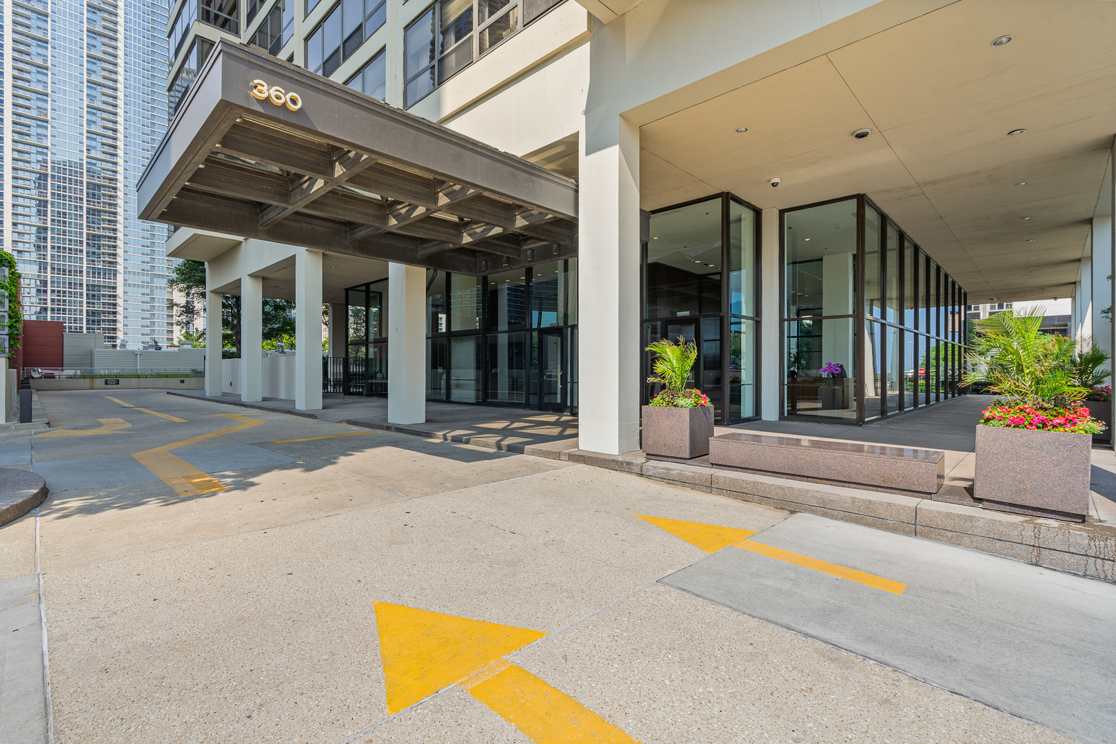 360 E RANDOLPH Street #503, Chicago, IL 60601