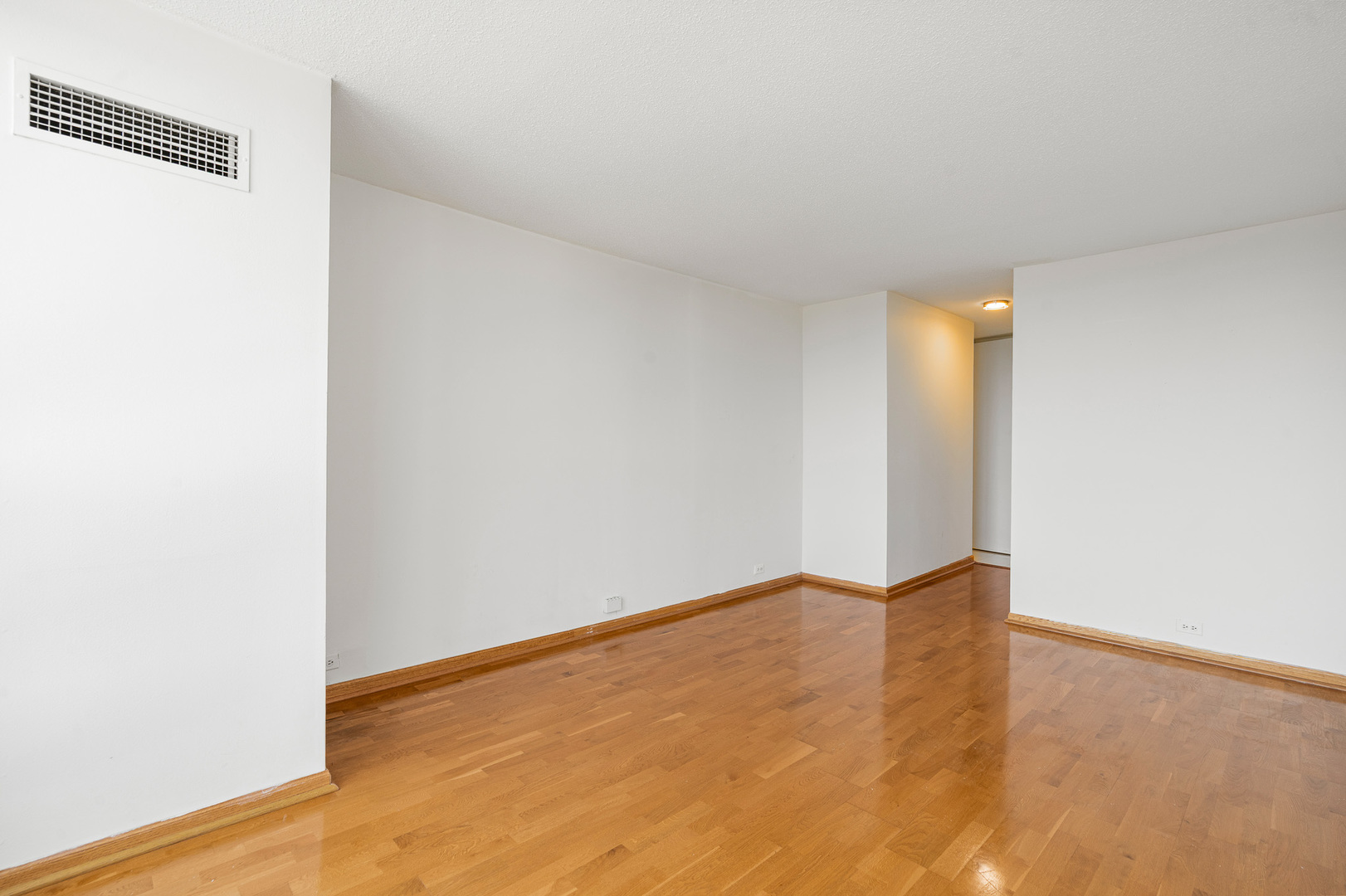 360 E RANDOLPH Street #503, Chicago, IL 60601