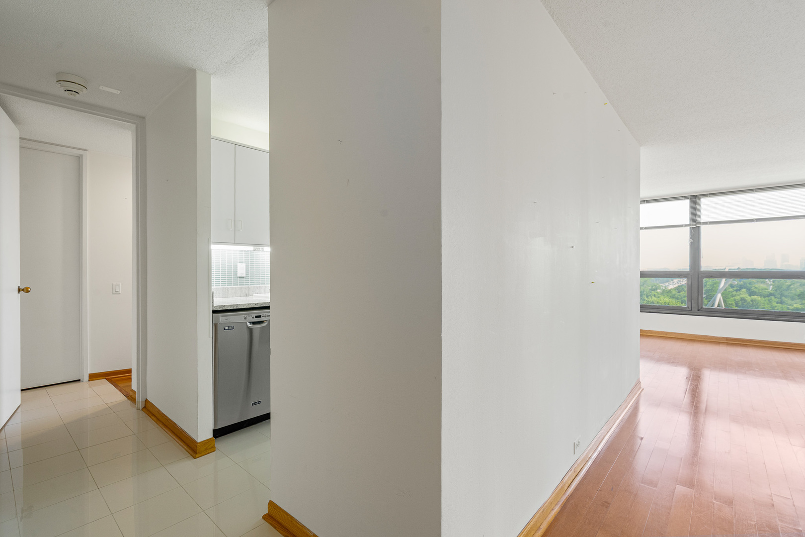 360 E RANDOLPH Street #503, Chicago, IL 60601