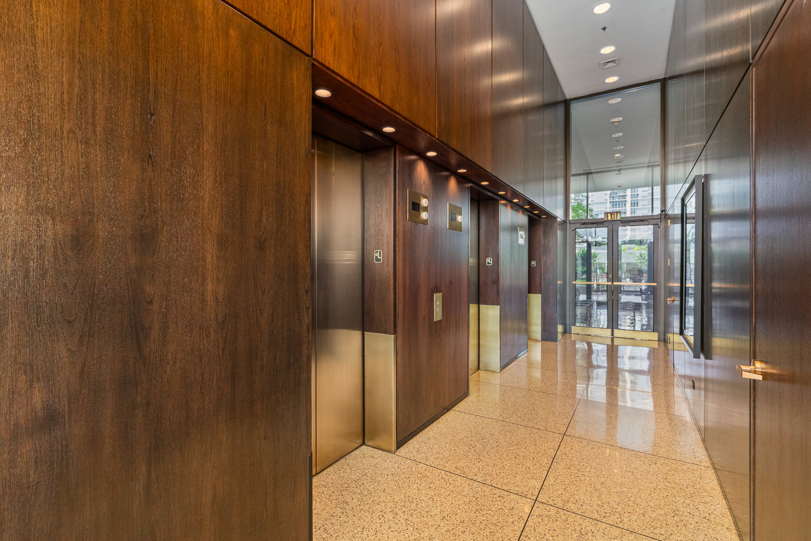 360 E RANDOLPH Street #503, Chicago, IL 60601