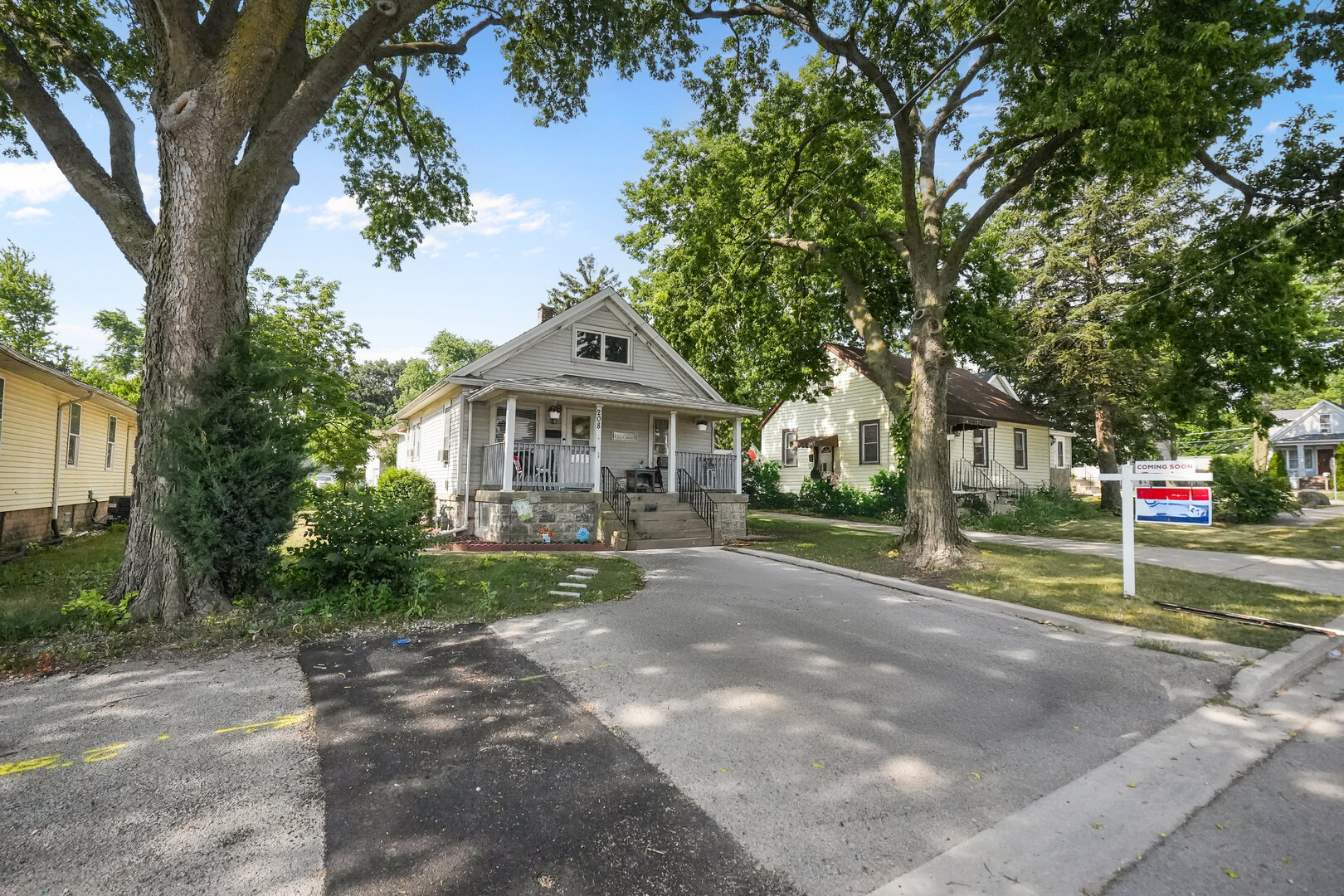 208 Frank Avenue, Joliet, IL 60435