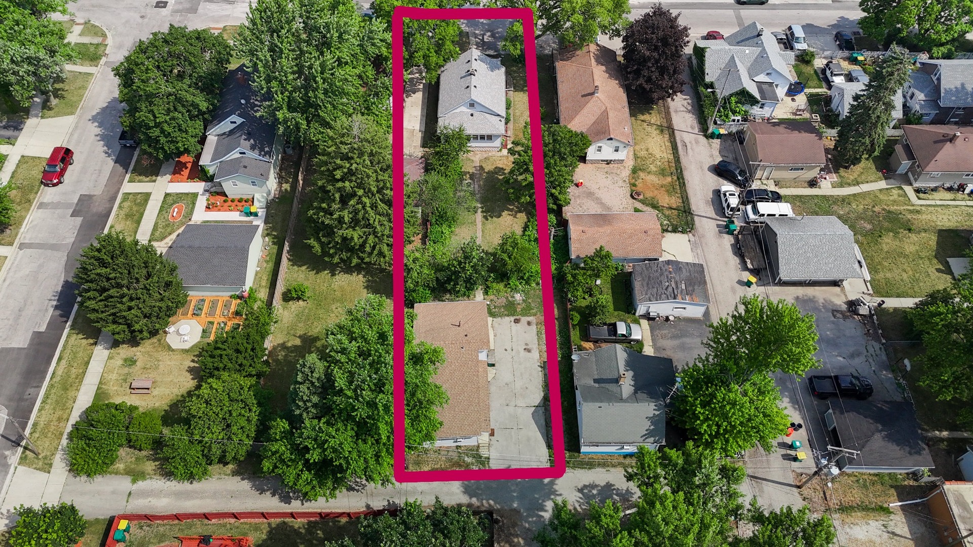 208 Frank Avenue, Joliet, IL 60435