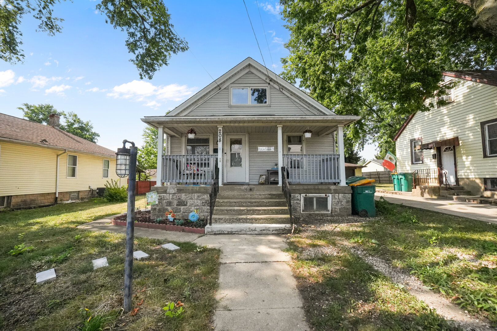 208 Frank Avenue, Joliet, IL 60435