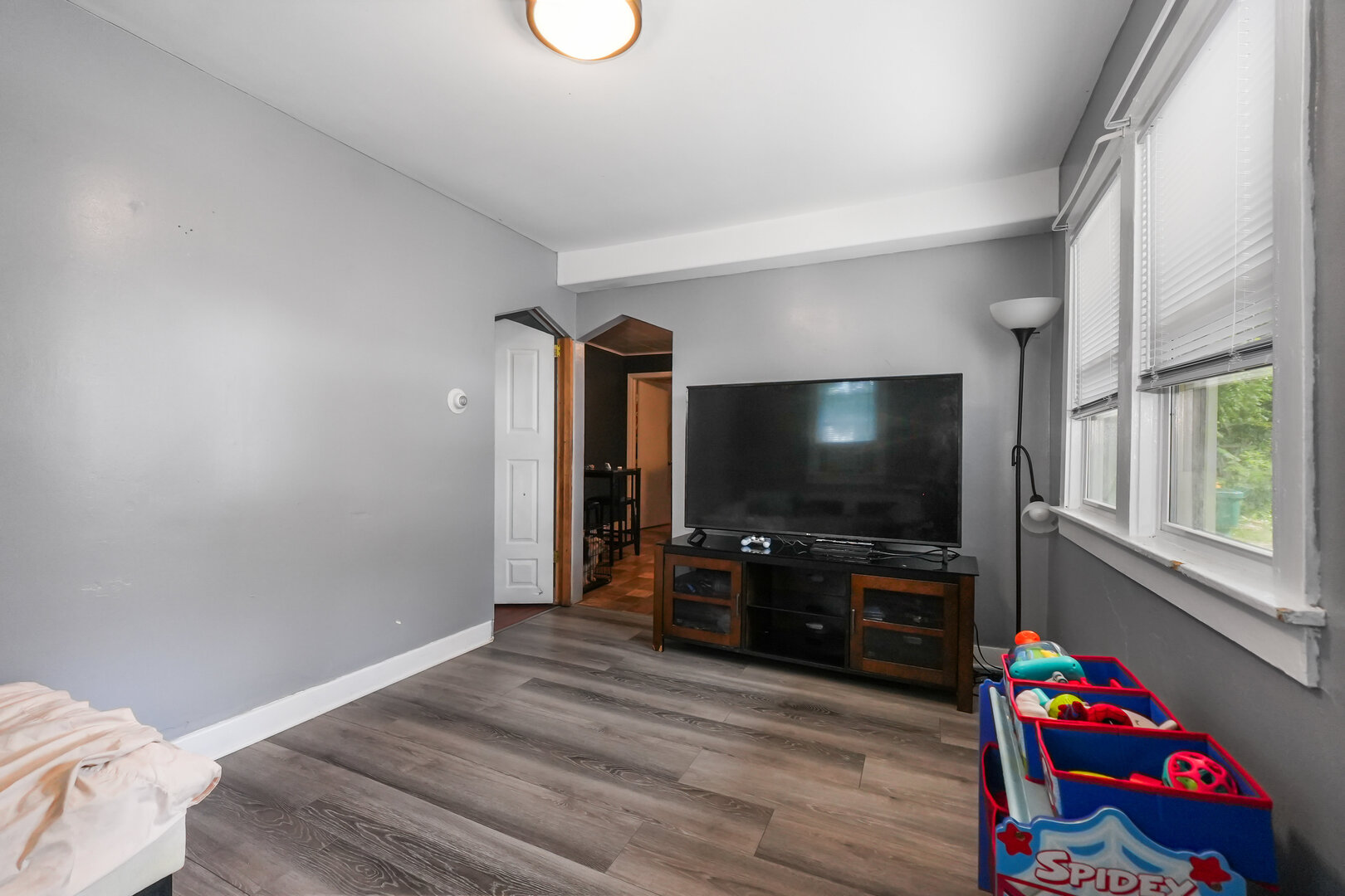 208 Frank Avenue, Joliet, IL 60435