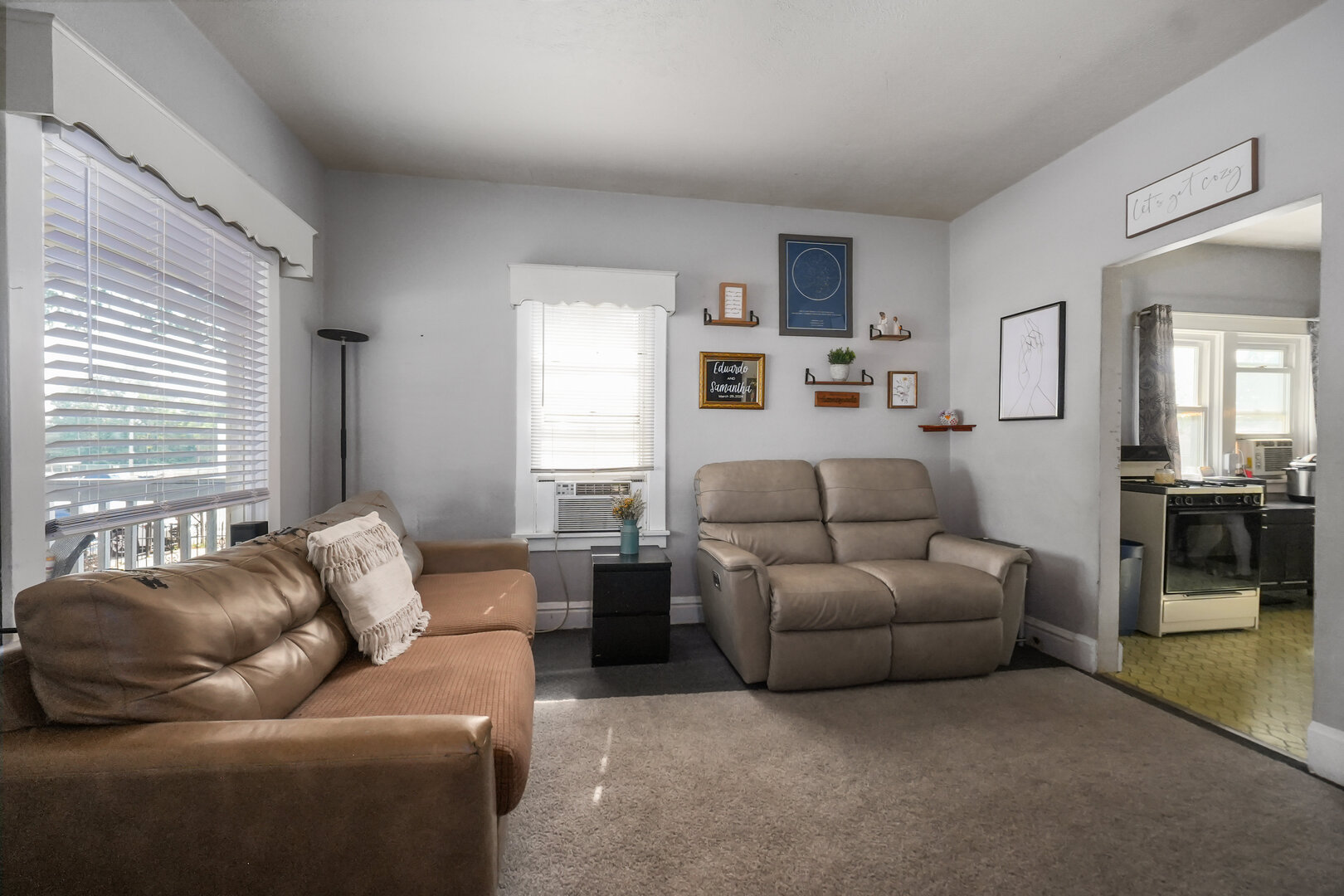 208 Frank Avenue, Joliet, IL 60435