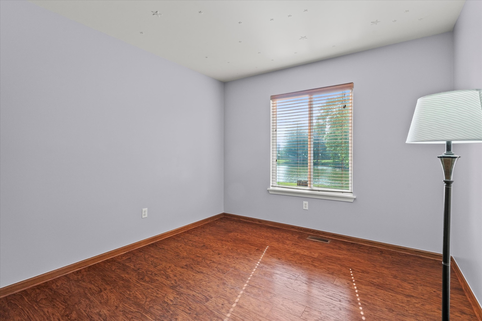 569 Scott Lane, Romeoville, IL 60446