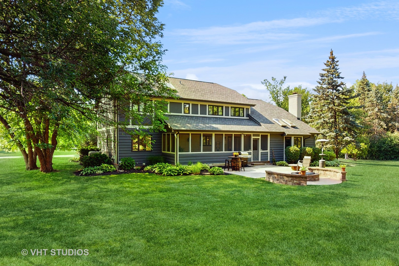 5N579 Leola Lane, St. Charles, IL 60175