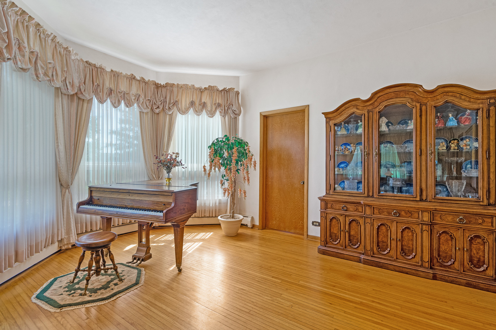 3307 N State Route 23, Ottawa, IL 61350