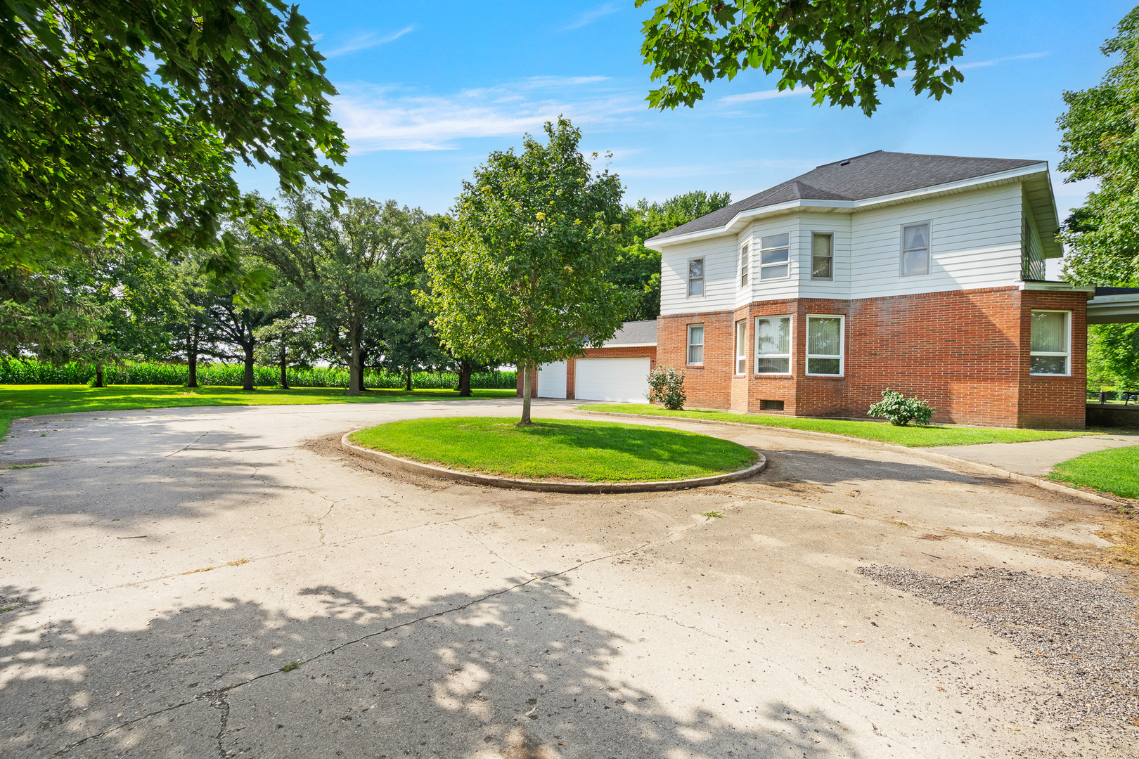 3307 N State Route 23, Ottawa, IL 61350