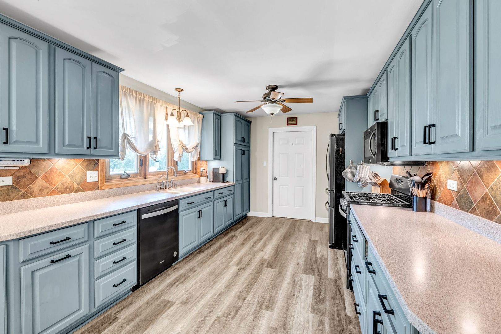 9822 W Pauling Road, Monee, IL 60449