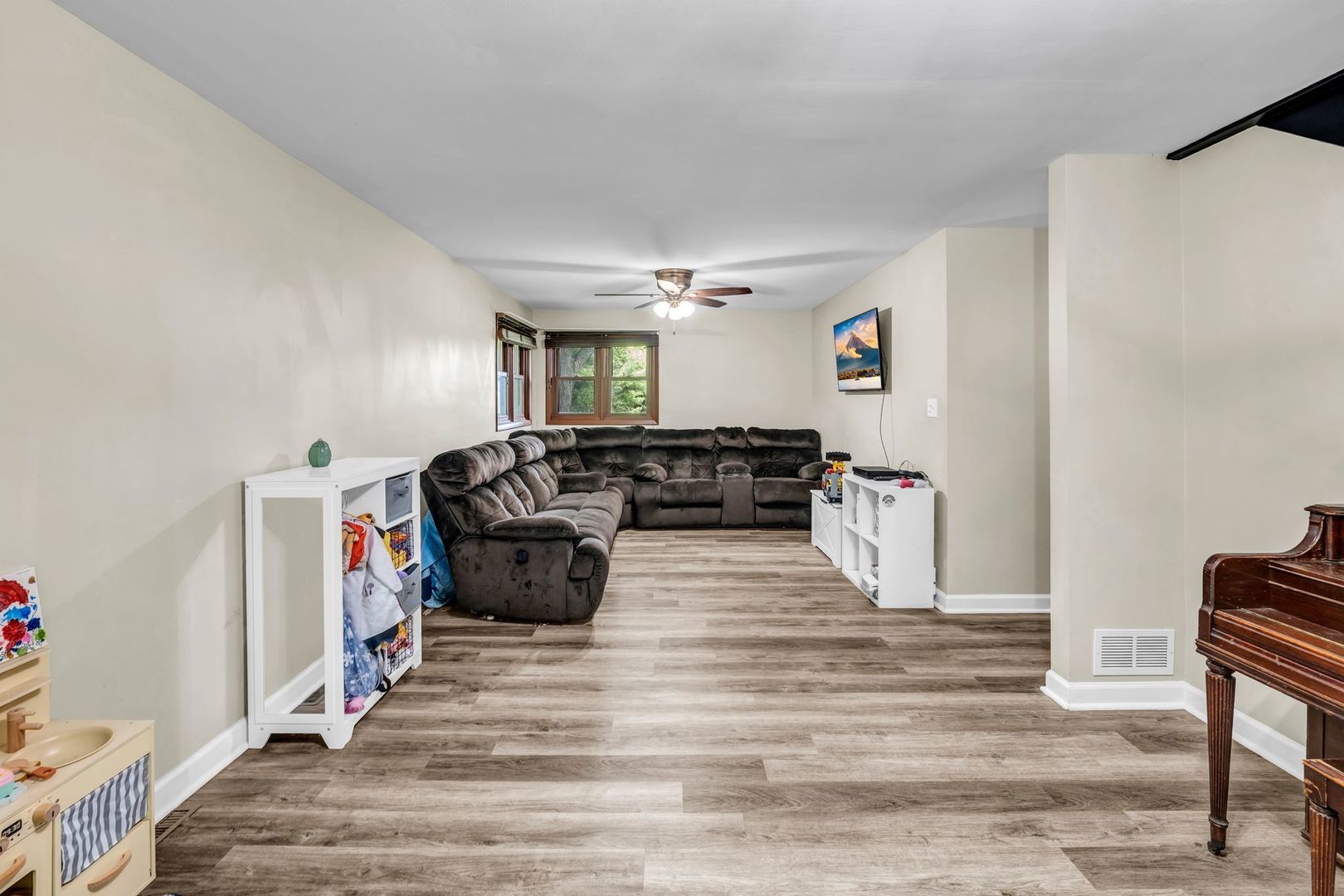 9822 W Pauling Road, Monee, IL 60449