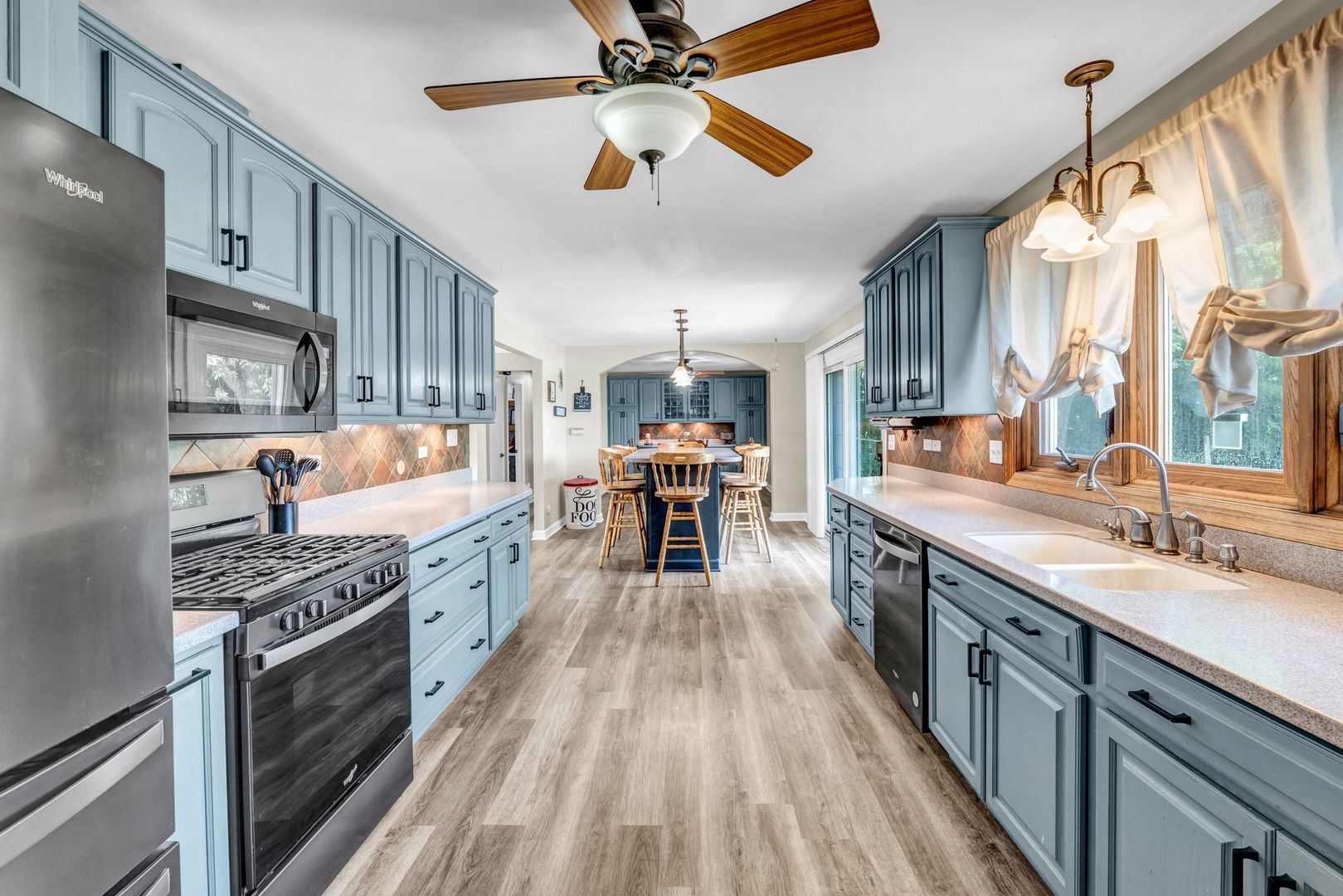 9822 W Pauling Road, Monee, IL 60449