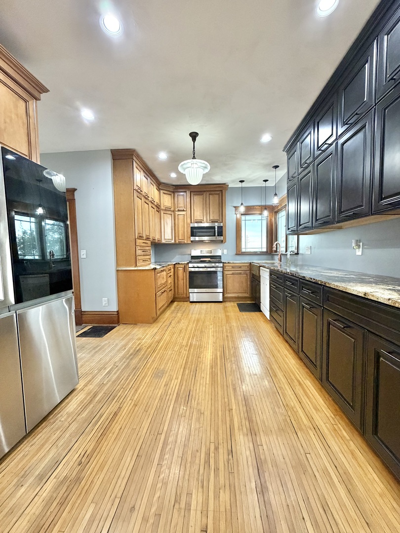 14373 N 1700 East Road, Pontiac, IL 61764