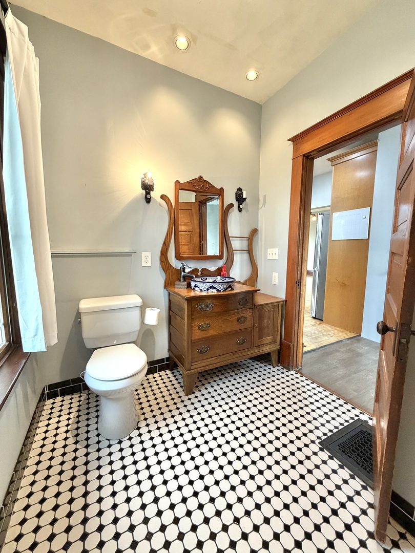 14373 N 1700 East Road, Pontiac, IL 61764