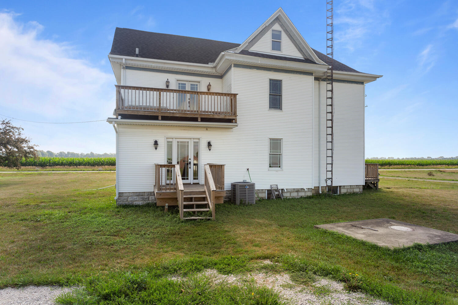 14373 N 1700 East Road, Pontiac, IL 61764