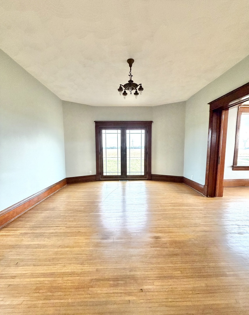 14373 N 1700 East Road, Pontiac, IL 61764