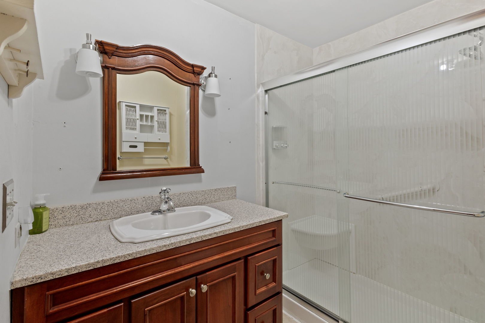 5537 Pershing Avenue, Downers Grove, IL 60516