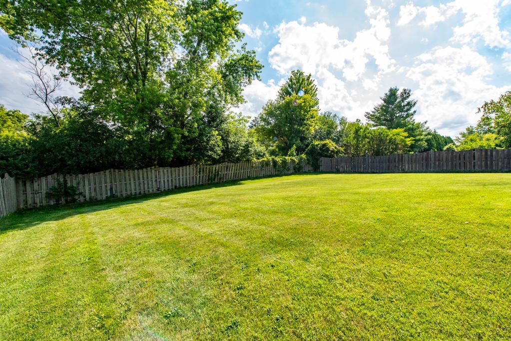 2027 Dawn Lane, Zion, IL 60099