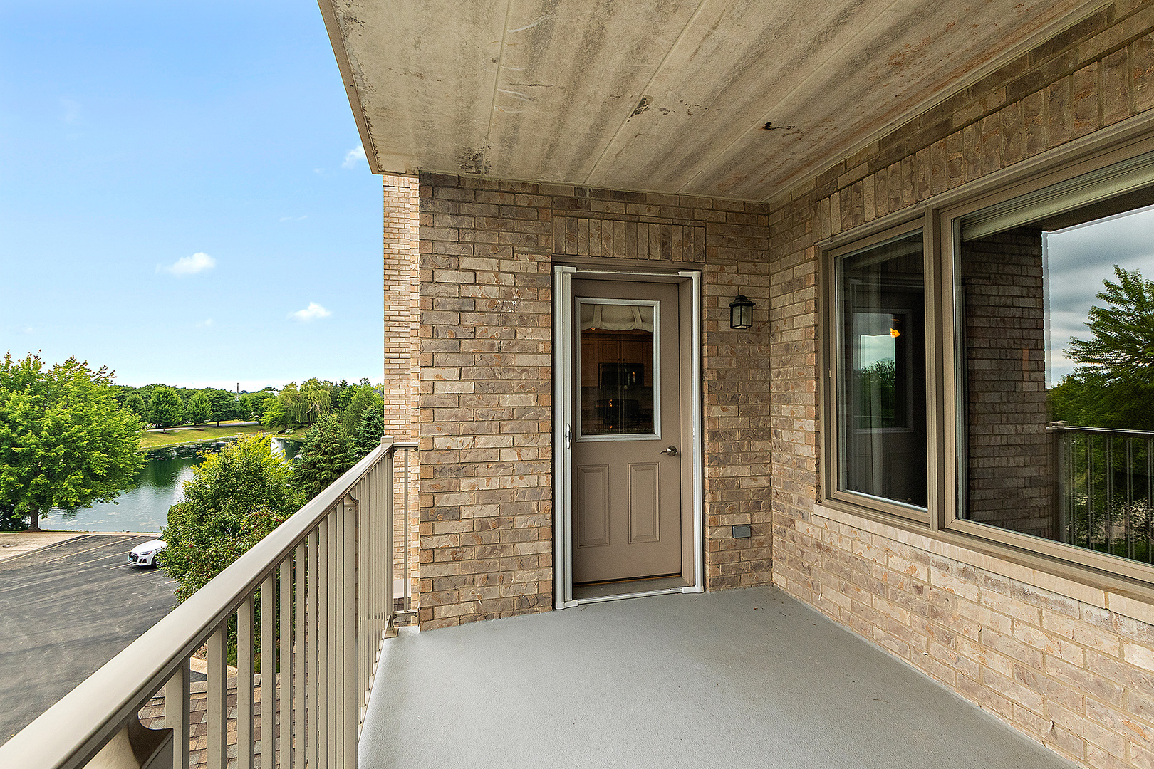 11110 Waters Edge Drive #2A, Orland Park, IL 60467