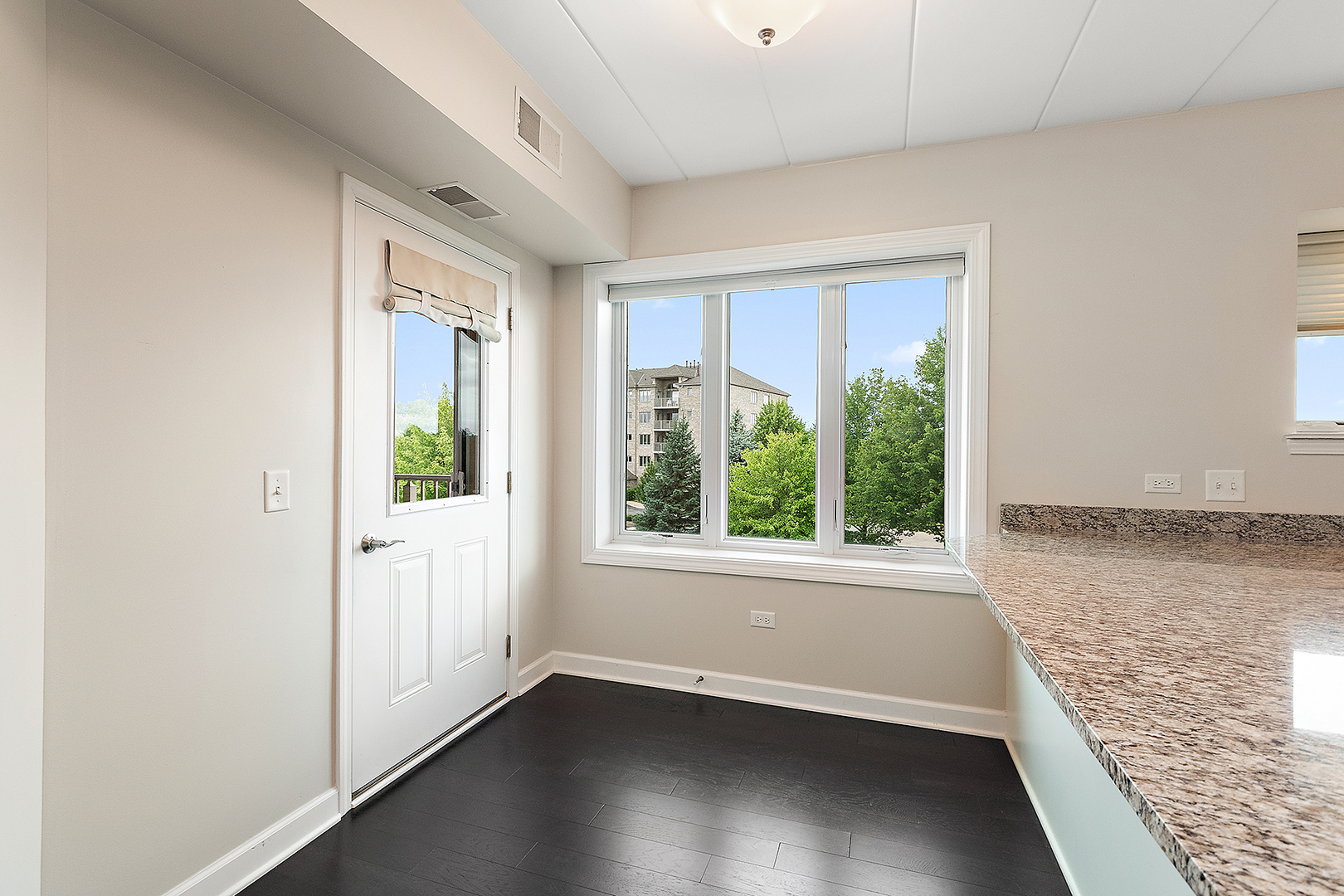 11110 Waters Edge Drive #2A, Orland Park, IL 60467