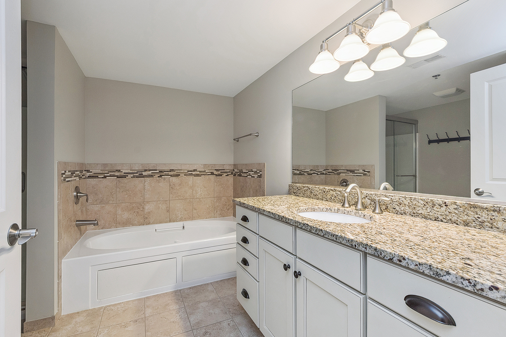 11110 Waters Edge Drive #2A, Orland Park, IL 60467