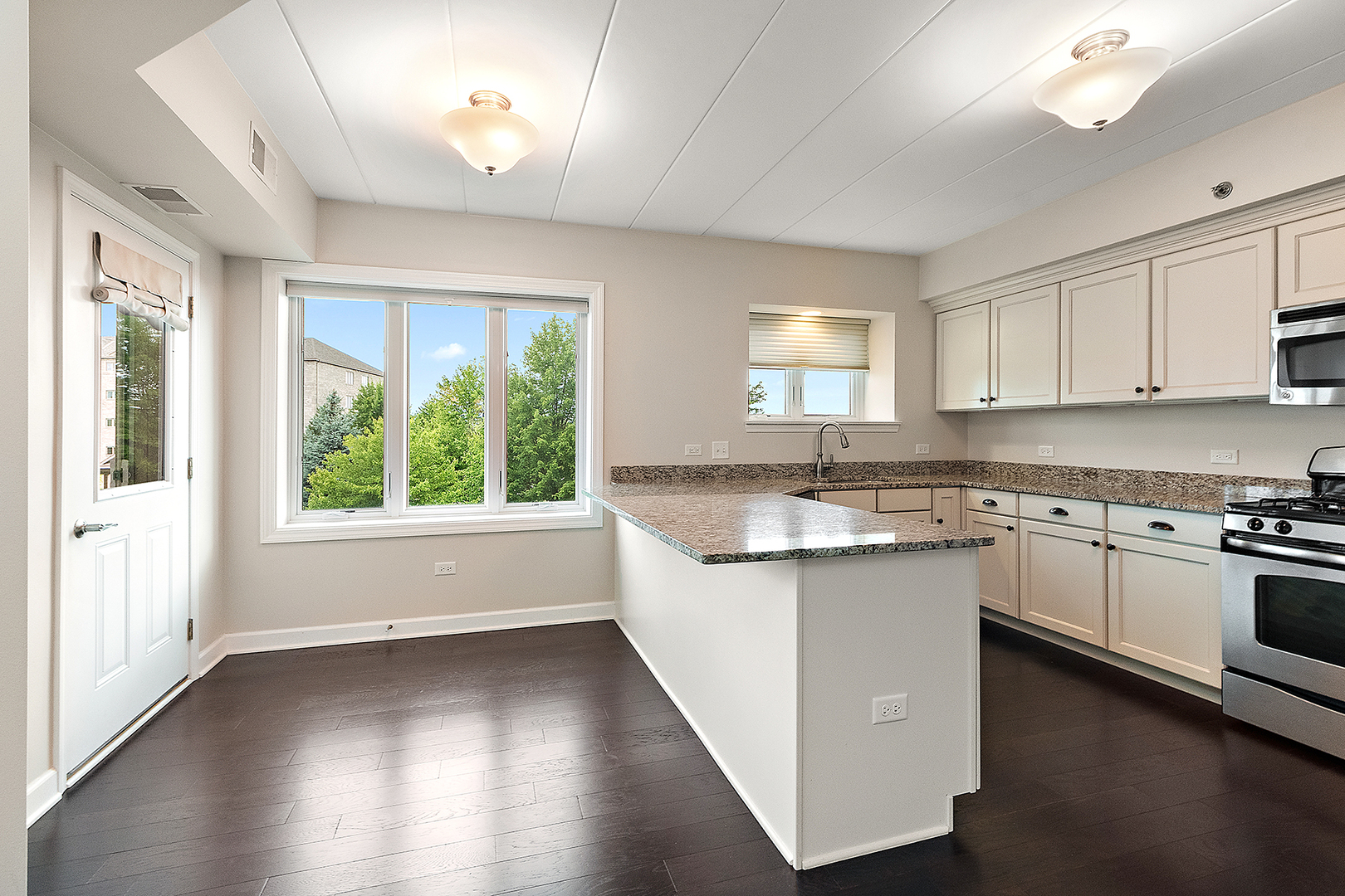 11110 Waters Edge Drive #2A, Orland Park, IL 60467