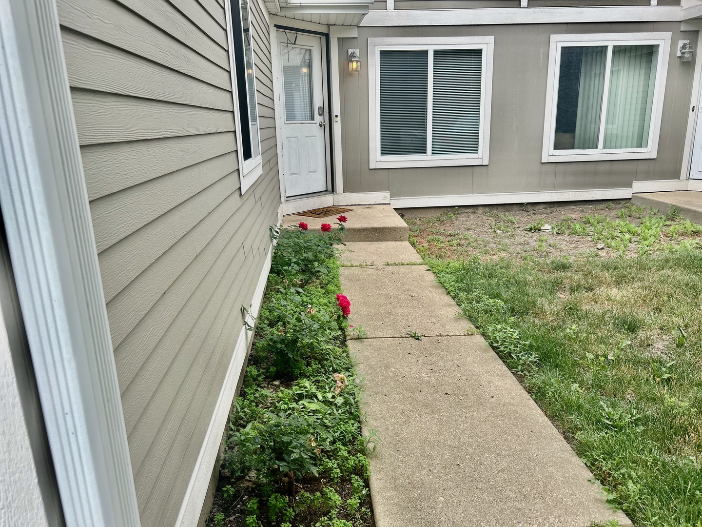 2732 Wilshire Court, Aurora, IL 60502