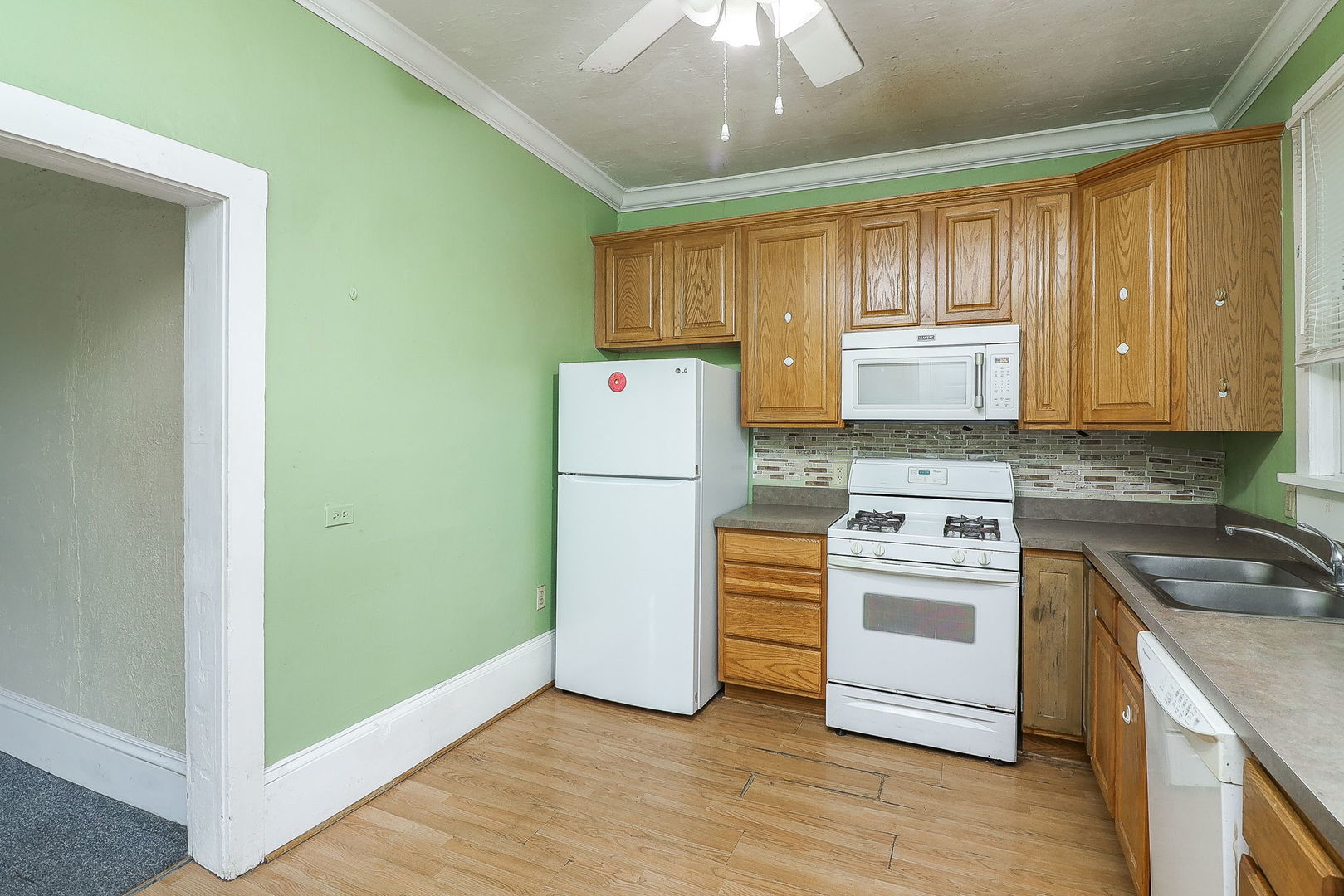 528 5th Street, Aurora, IL 60505