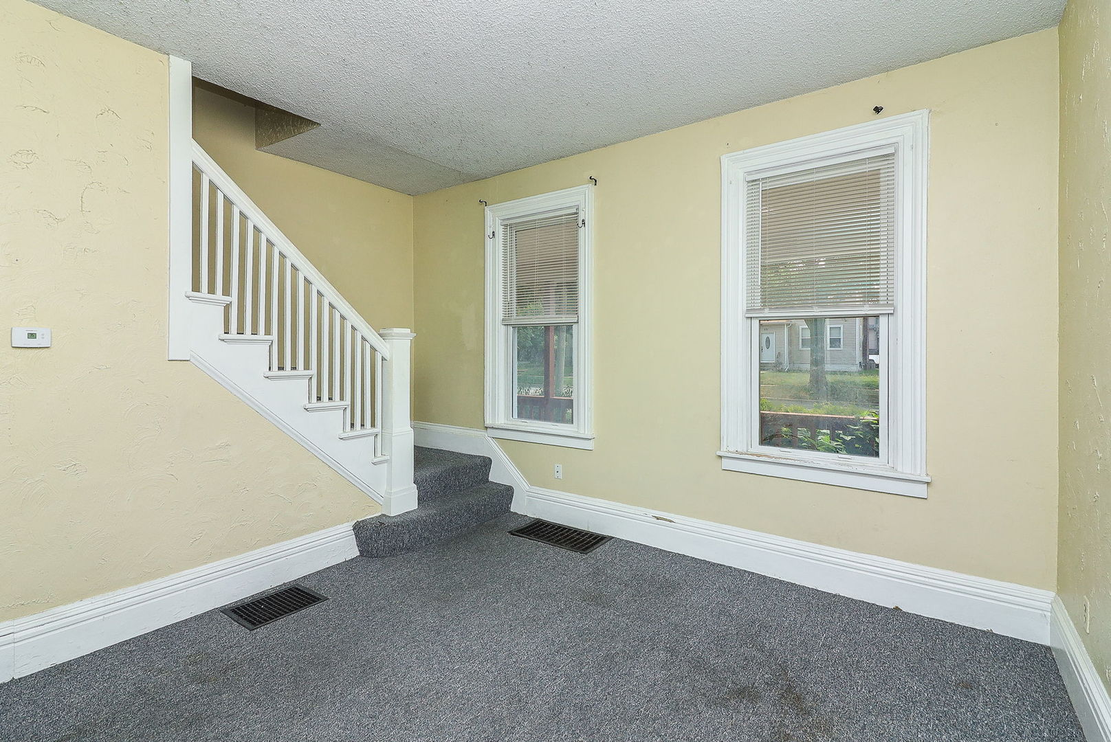 528 5th Street, Aurora, IL 60505