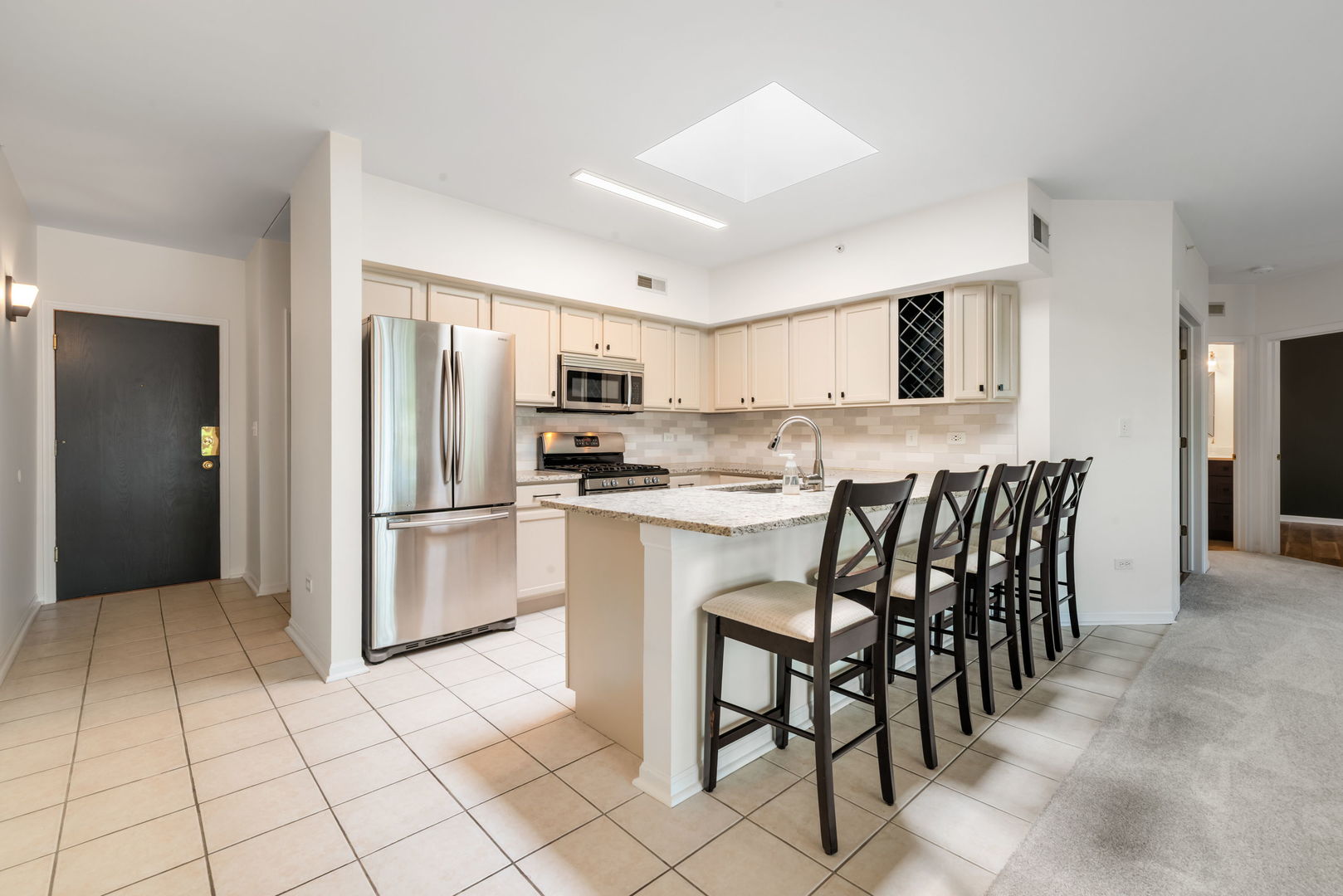 55 S Hale Street #403, Palatine, IL 60067